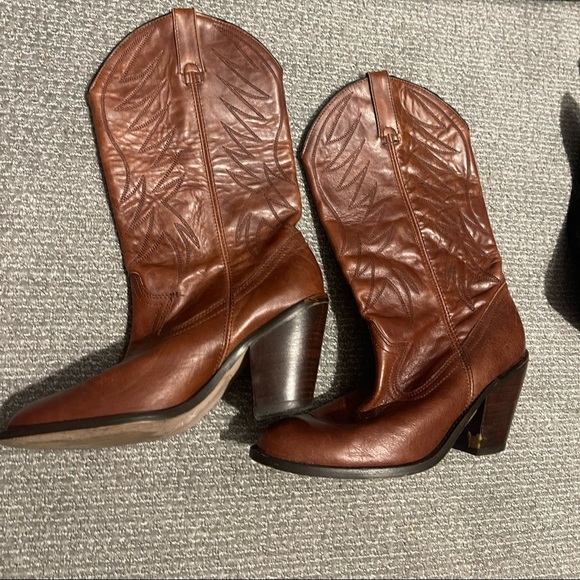 Brown Cowgirl Boots - Picture 3 of 4
